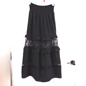 NWOT Sofia Vergara boho chic long maxi skirts